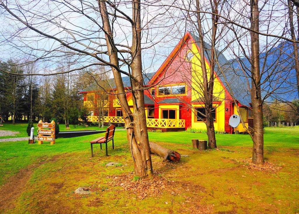 Hotel Y Cabanas Patagonia Green Пуэрто-Айсен Экстерьер фото